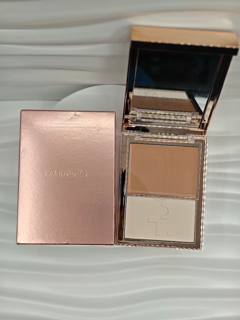 PATRICK TA  Major Skin Crème Foundation and Finishing Powder Duo