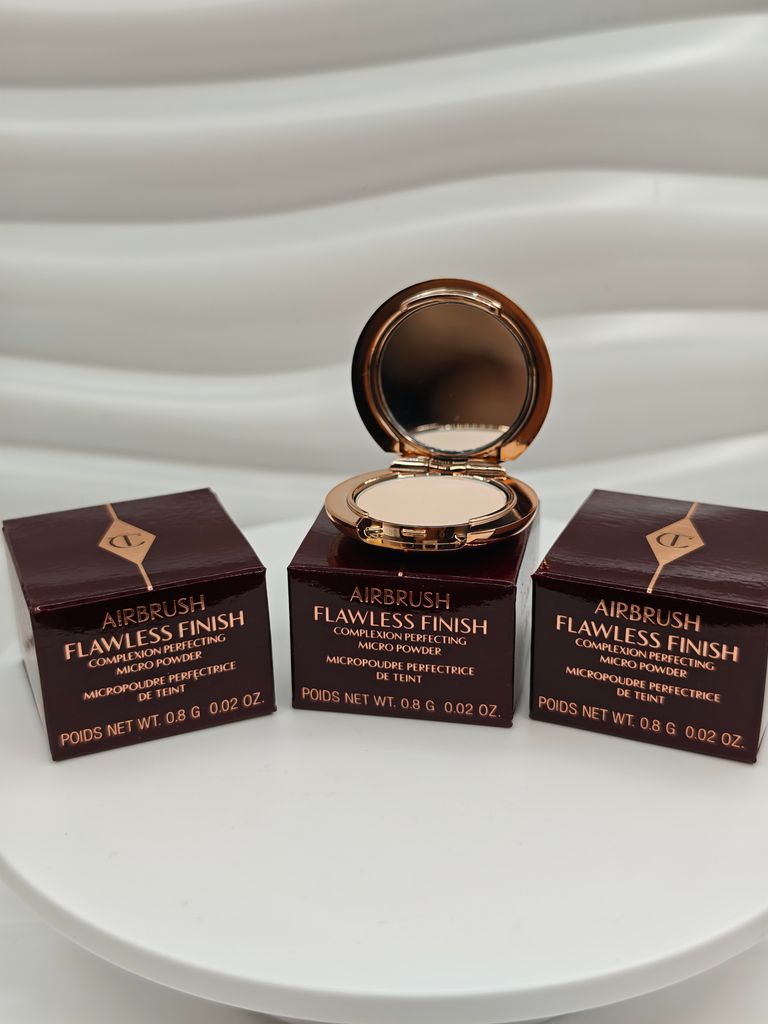 Charlotte Tilbury Airbrush Flawless Finish setting powder mini