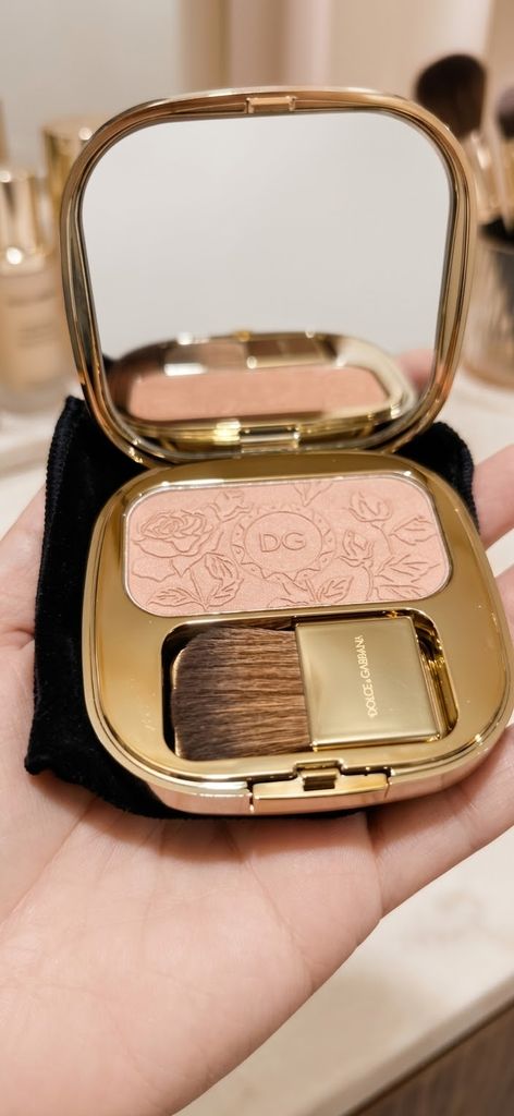 GUCCI blush of Roses Luminous Cheek Colour 